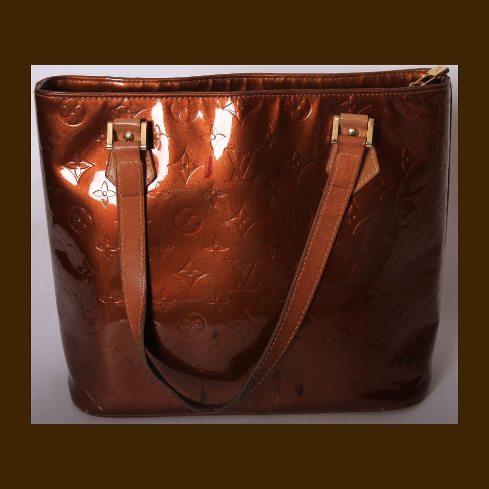 AUTHENTIC Louis Vuitton Vernis Shoulder Tote - Picture 2 of 8